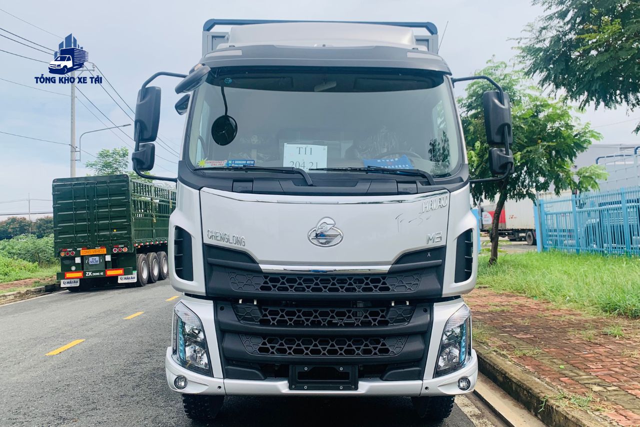 ChengLong M3 200HP (6 Máy) Thùng 8m3 Tải 8.5 Tấn